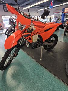 Nouvelles motos KTM 500 EXC-F 2025 authentiques en promotion - Product Image 5
