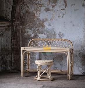 Bureau en rotin moderne de luxe avec tabouret, fabriqué à la main au Vietnam, pour chambre à coucher, matériaux naturels, prix raisonnable - Product Image 1