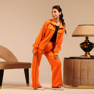 Conjunto Deportivo Casual de Dos Piezas para Mujer, Top Deportivo de Manga Larga con Cierre y Pantalones Largos, Alta Calidad OEM, Venta al Por Mayor, 2026 - Product Image 5