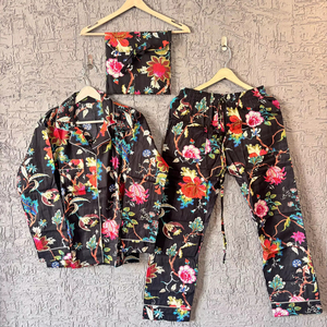 Ensemble de pyjama en coton imprimé floral noir sexy pour femmes costume de nuit imprimé bloc avec fermeture à cordon doux et respirant - Product Image 1