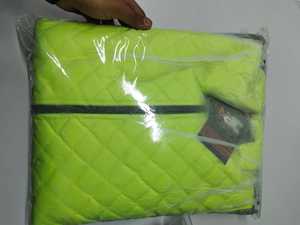 เสื้อแจ็กเก็ตนิรภัยสำหรับผู้ชายกันน้ำสะท้อนแสง - Product Image 3