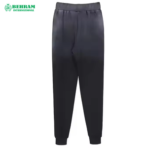 Conjunto Deportivo con Capucha Negra, Pantalones Jogger Casuales con Pedrería, Cordón Ajustable y Bolsillos Laterales, Ropa de Otoño - Product Image 6
