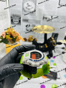 Montre de luxe Hip Hop VVS Iced Out Moissanite Diamond Watch, montre numérique argentée avec lunette ronde et bracelet en caoutchouc - Product Image 5