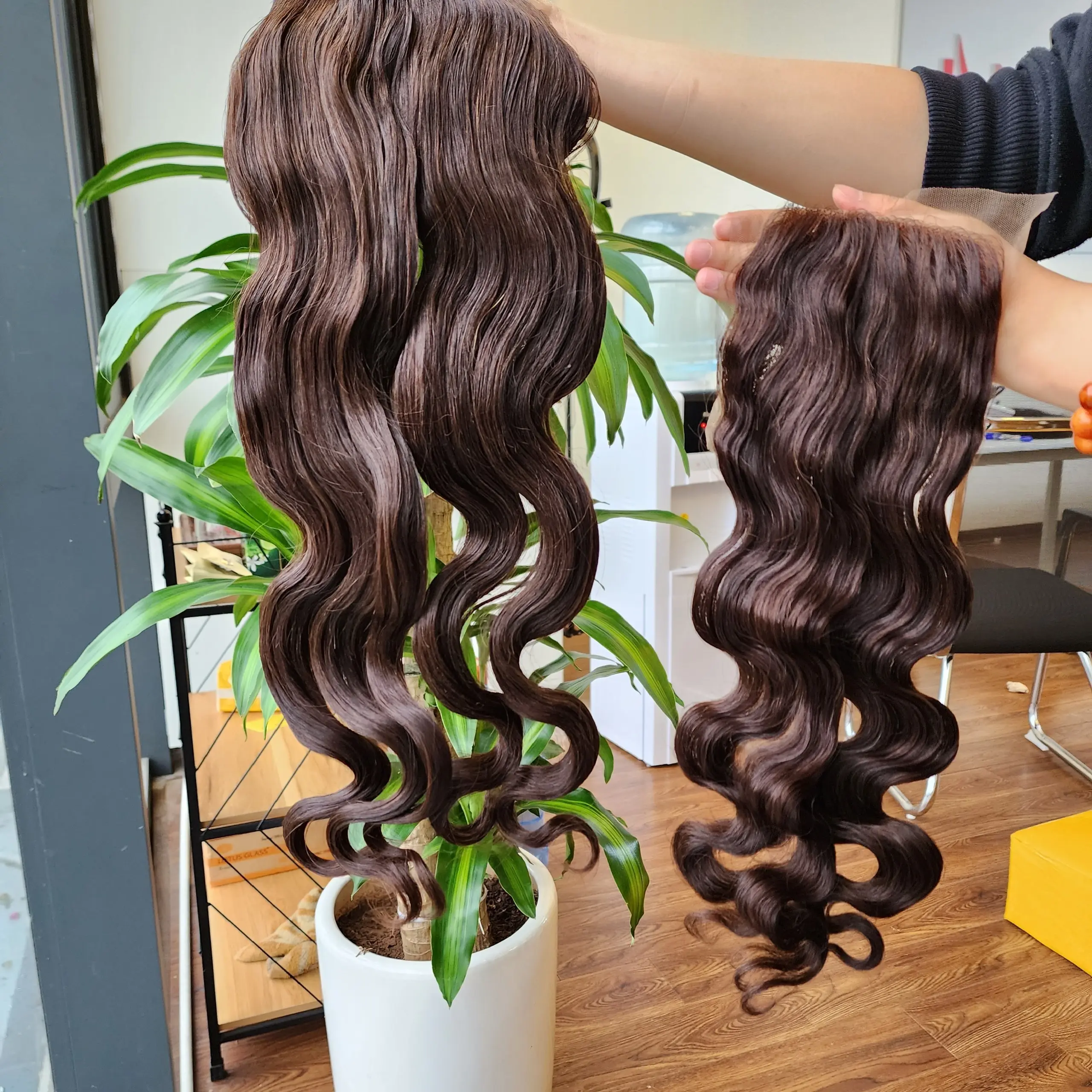 卸売未処理バージンヘアベンダー、生ベトナム人毛バンドル、ベトナム人毛ボディウェーブ卸売価格LINU