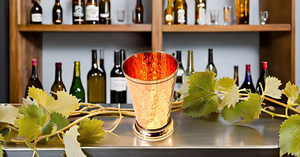 Tasse de mule de Moscou en cuivre classique fabriquée à la main Accessoires de verres au design martelé - Product Image 3