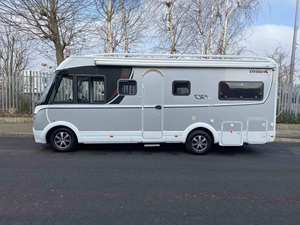 Camping-car économique 2023 Dethleffs Espirit I6700 LHD Euro 5 4-6 passagers Noir/Gris/Bleu foncé Voyage familial de luxe - Product Image 2