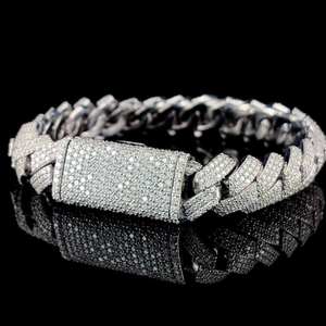 Bracelet chaîne cubaine en moissanite VVS étincelante, fabriqué en argent sterling 925, accessoire de bijouterie de luxe et de mode - Product Image 2