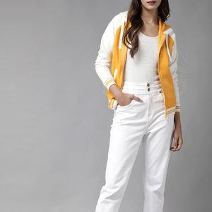 Sudadera con capucha ajustada a la mejor moda para mujer, cómoda y transpirable para uso en invierno al aire libre, MOQ bajo - Product Image 4