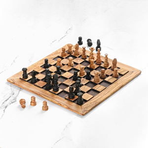ArtisRaw Classy Jeu d'échecs noir fait à la main en bois d'olivier avec pièces d'échecs et plateau - Product Image 1