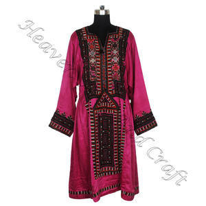 BDR077 Vintage Kuchi Banjara robe Balochi brodée à la main Vintage bohème du fournisseur indien Vintage broderie à la main - Product Image 3