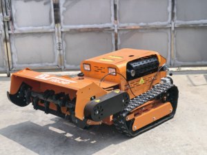 Tondeuse autoportée télécommandée à braquage zéro avec tondeuse robotisée, <span class=keywords><strong>débroussailleuse</strong></span>, tondeuse à cylindre 1200 mm, moteur essence - Product Image 2