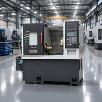 Tour CNC à tourelle avec banc incliné à 30 degrés et base en fonte HT300 pour pièces métalliques compactes et broches de précision