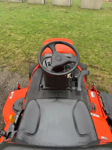 Tondeuse à gazon Kubota GR2120 pour la coupe de l'herbe, disponible à la vente - Product Image 3