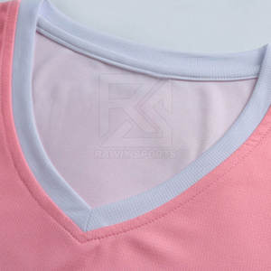 Uniforme de Baloncesto para Hombre de Alta Calidad con Diseño Personalizado Nuevo 2025, Uniforme de Baloncesto a Precio de Mayoreo - Product Image 2