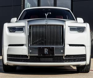 Rolls-Royce Phantom EWB 2022 d'occasion, incroyablement parfait, faible kilométrage, en stock, proposé à un prix fantastique - Product Image 1