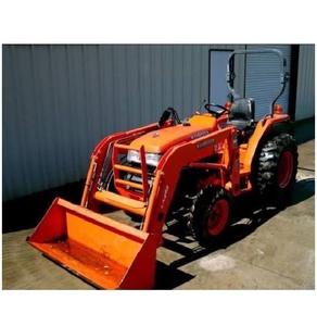 Tracteur agricole diesel Kubota L3400 performant avec système 4x4 pour la culture agricole, le labour, le travail du sol et les opérations rurales - Product Image 6