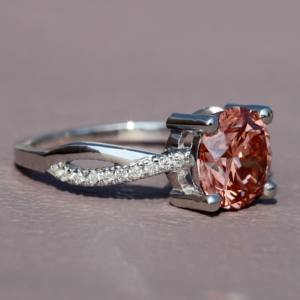 Anillo de compromiso de boda solitario de Plata de Ley 925 certificado IGI para mujer, anillo de dedo perfecto con moissanita de claridad VVS cultivado en laboratorio - Product Image 2