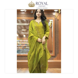 Nouvelle collection traditionnelle Sharara de mariage et de fête Wear Heavy Georgette Top Bottom et Dupatta au meilleur prix - Product Image 2