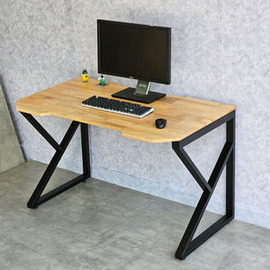 Escritorio para PC Gaming de 120x70cm de madera de caucho con patas de hierro en forma de K, requiere montaje GD68070 - Product Image 2