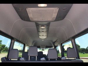 USADO 2025 M e r c e d e s-Benz Sprinter 2500 170 Furgoneta de pasajeros de techo alto RWD - Product Image 6