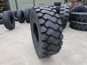 Pneu sans chambre à air Pneus de chargeur sans chambre à air très résistants Taille 23.5-25 Origine américaine - Product Image 2