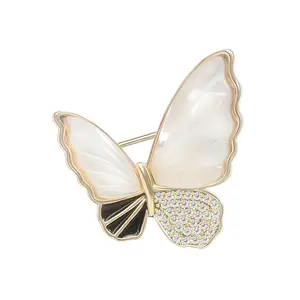 Wholesale rhinestone women crystal gold plated wedding shell crystal butterfly brooch