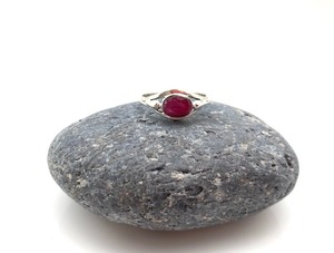 Anillo clásico hecho a mano, joyería de plata 925 sólida para mujer, anillo de estilo bohemio de piedras preciosas de rubí de Plata de Ley 925, regalo para hermana - Product Image 4