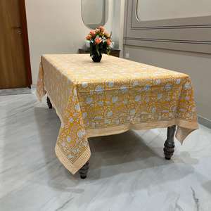 Mantel Estampado a Mano con Diseño Floral Amarillo Sunglow, Verde Lima, Rosa y Verde, Cubierta de Tela Artesanal para Decoración de Mesa Navideña - Product Image 2