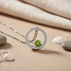 Collar con Colgante de Mariposa Chapado en Platino y Rodio con Detalles en Oro Blanco y Piedra de Circonio - Product Image 2