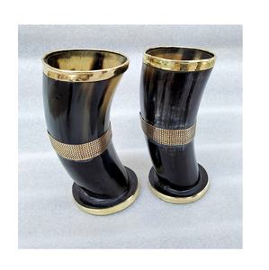 Verre à liqueur en corne naturelle antique Verre à liqueur en verre de haute qualité fait à la main Haute commercialisation Fabrication en gros pour verres - Product Image 2