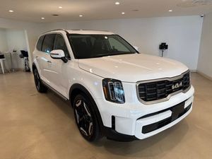 รถเทลลูไรด์ S AWD ปี 2024 มือสอง พวงมาลัยซ้าย ภายในสีเข้ม เบาะหนัง ยาง R18 - Product Image 2