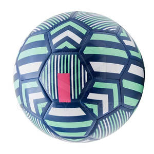 Ballon de football léger sur mesure Nouveau design Football en cuir PVC pour les sports de plein air et l'entraînement avec impression personnalisée - Product Image 3