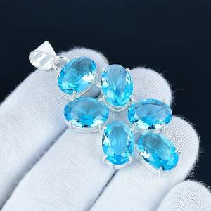 Elegante hecho a mano para mujer plata esterlina chapado en oro estilo bohemio para Topacio Azul colgante pera corte bisel ajuste encanto - Product Image 1