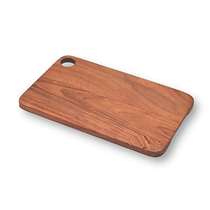 Planche à découper en bois de forme personnalisée de style antique avec poignée 100% écologique durable et lavable au lave-vaisselle pour les fruits - Product Image 5