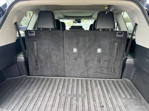 SUV Crossover Compacto Premium 2024, 5 Plazas, Alta Eficiencia de Combustible, Transmisión Automática, Sin Accidentes y Listo para Enviar - Product Image 4