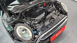 Mini Clubman Cooper S Clubman 2016 Estándar en Buen Estado, Auto Usado Coreano en Venta, 300auto Export - Product Image 3