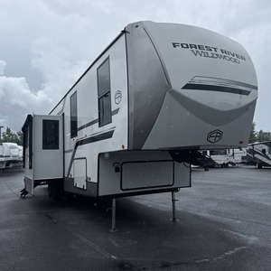 EXCELENTE, IMPECABLE, Usado, 2025 F-o-r-e-s-t R-i-v-e-r W-i-l-d-w-o-o-d H-e-r-i-t-a-g-e Glen 375FAM - Product Image 1
