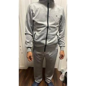 Venta al por mayor de chándal de invierno para hombres con logotipo personalizado ropa deportiva conjunto con capucha + Pantalones con estilo de los hombres de invierno chándal conjunto cálido de dos piezas - Product Image 1