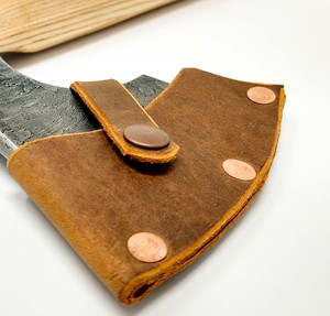 Venta al por mayor personalizada de calidad superior OEM ODM servicio forjado a mano de acero de alto carbono hacha con madera de fresno blanco hacha de supervivencia hacha - Product Image 2