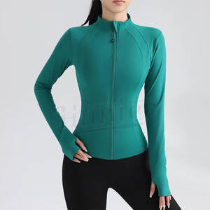 Fabricación de chaquetas de entrenamiento de nuevo estilo para mujer con cremallera completa Slim Fit ligero Atlético Running Sports Track Jacket con bolsillos - Product Image 4