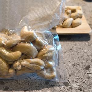 Noix de cajou du Vietnam W240 Certifications biologiques USDA / UE 100% naturelles pour l'industrie agroalimentaire - Product Image 1