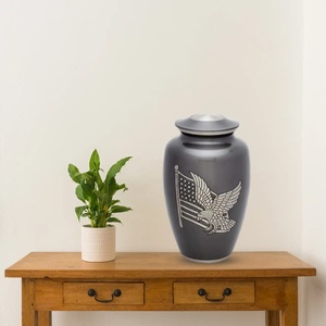 Urne funéraire moderne en métal pour cendres humaines, adultes et bébés, personnalisée, faite à la main, en métal, pour cendres de crémation - Product Image 5