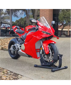 Motos sportives Panigales V-4 1103 cc 2025 à succès rapide - Product Image 3