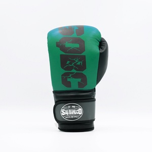 Guantes de boxeo de PU negros mate, guantes de entrenamiento de kickboxing y guantes de boxeo de cuero artificial de la mejor calidad - Product Image 6