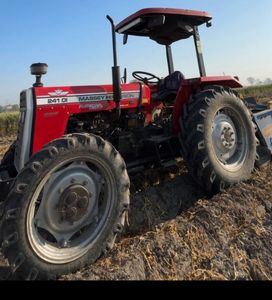 2020 Tracteur Massey Ferguson 241 DI 4x4 d'occasion 1600 heures sur moteur 2WD - Product Image 3