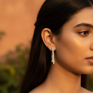 Boucles d'oreilles pendantes en perles d'eau douce plaquées or et zircon cubique pour les mariages - Product Image 3
