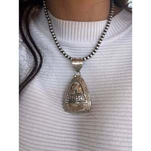 Pendentif géométrique Alonzo Mariano en or rose 12 carats et argent sterling avec diamant et zircon, chaîne plaquée rhodium - Product Image 2