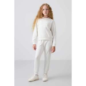 TommyLife O-Neck Oversize Kids' Tracksuit Set for Girls 3-9 Years - Comfortable Ecru Cotton Blend Sportswear Outfit 75145 - Product Image 4