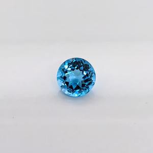 Pierre précieuse naturelle de qualité supérieure, taille brillante, bleu ciel, 4-8 mm, traitement de cirage/entraînement à l'huile, 1-3 carats, pour bijoux en topaze bleue - Product Image 1