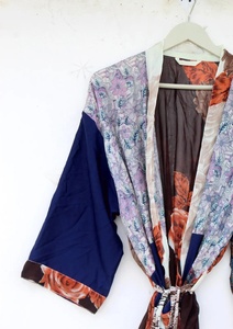 Kimono Robe Bata de seda Estilo vintage Bata de seda para mujer - Product Image 2